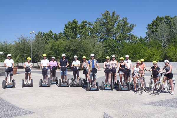 Team in Madrid op de segway